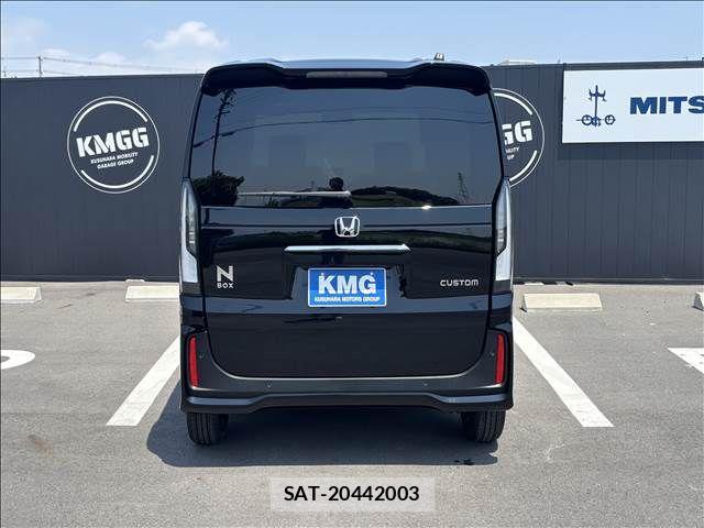 Honda N BOX CUSTOM 2026-04 6909898-5