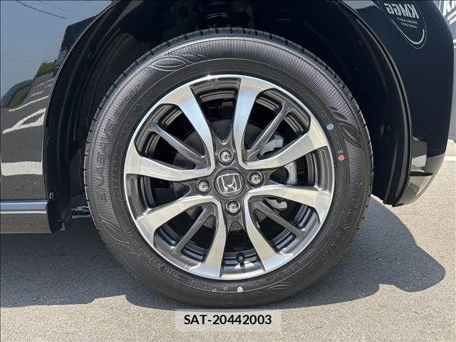 Honda N BOX CUSTOM 2026-04 6909898-8