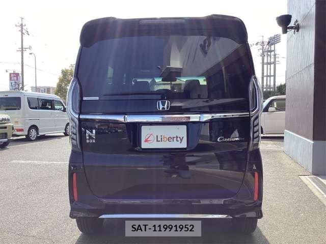 Honda N BOX CUSTOM 2022-01 6904061-9