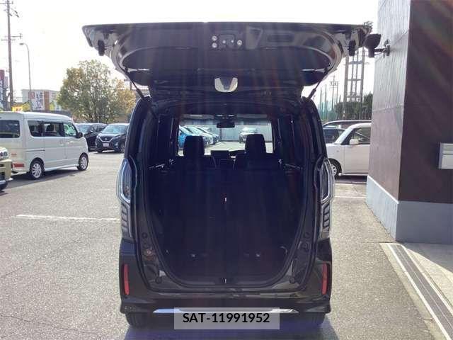 Honda N BOX CUSTOM 2022-01 6904061-12