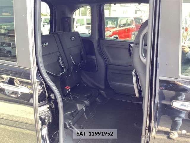 Honda N BOX CUSTOM 2022-01 6904061-16