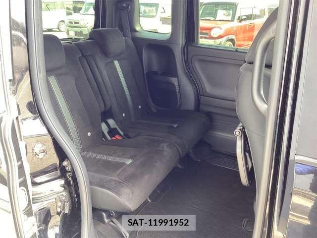 Honda N BOX CUSTOM 2022-01 6904061-17