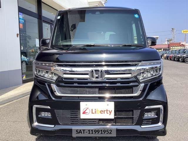 Honda N BOX CUSTOM 2022-01 6904061-7