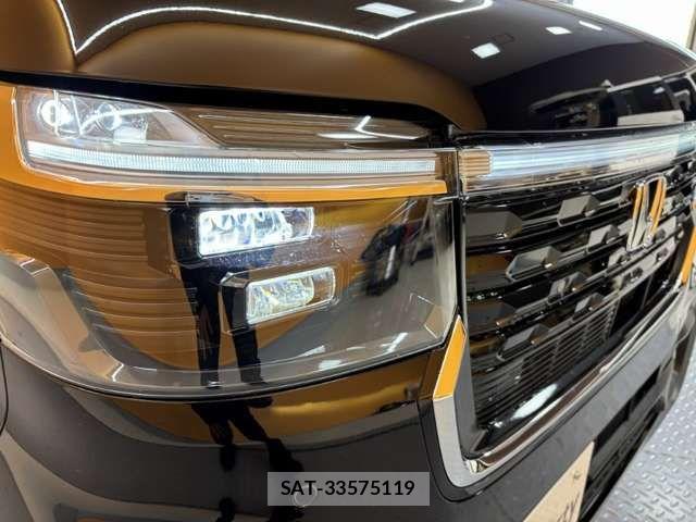 Honda N BOX CUSTOM 2026-02 6909983-13