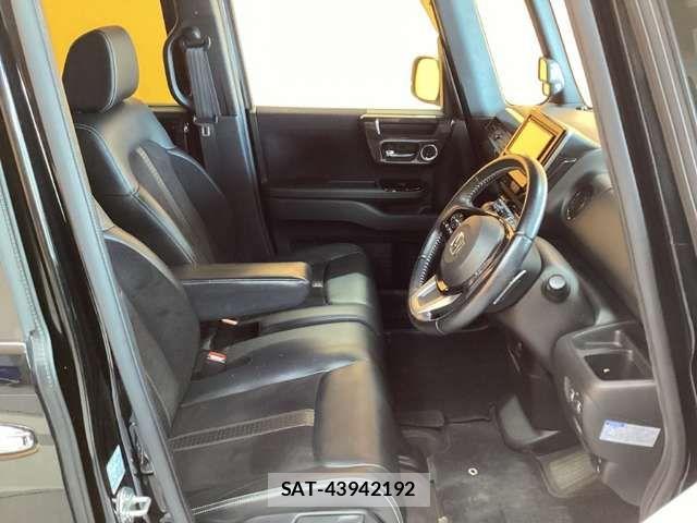 Honda N BOX CUSTOM 2019-06 6910131-17
