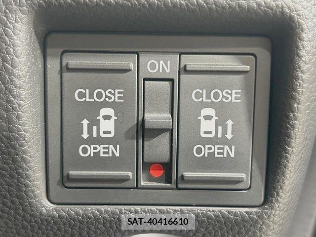 Honda N BOX CUSTOM 2018-02 6910166-6