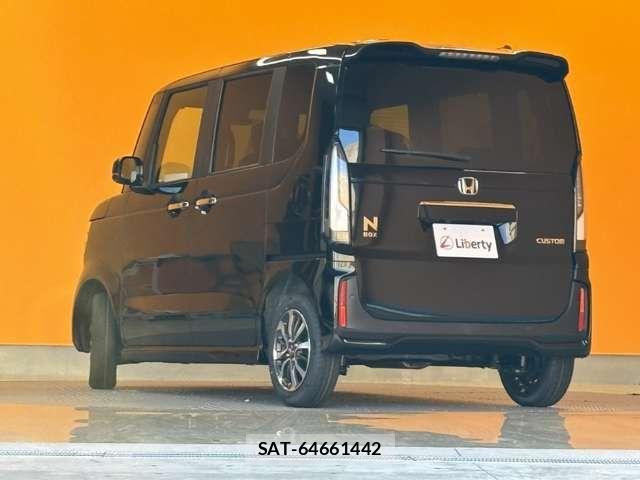Honda N BOX CUSTOM 2026-02 6909982-10