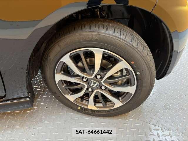Honda N BOX CUSTOM 2026-02 6909982-15