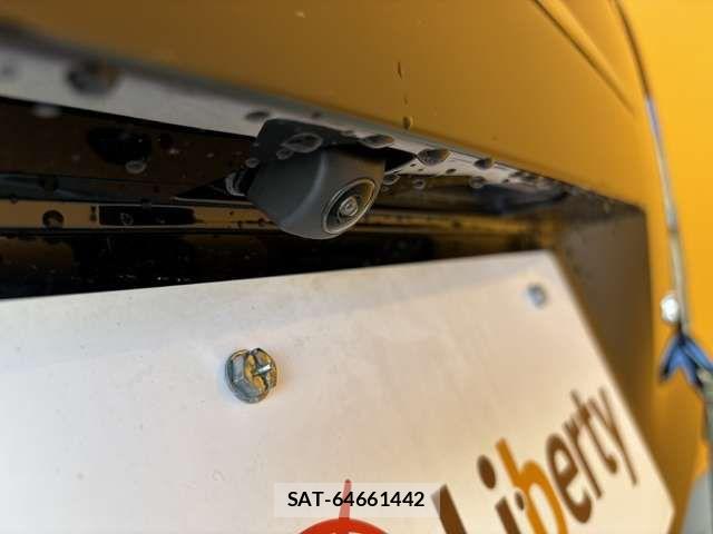Honda N BOX CUSTOM 2026-02 6909982-19