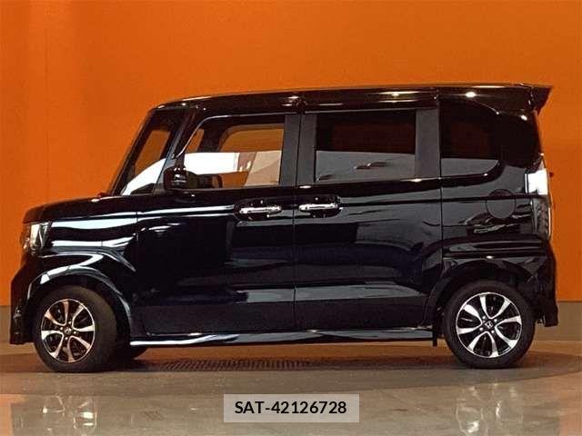 Honda N BOX CUSTOM 2019-05 6910139-10