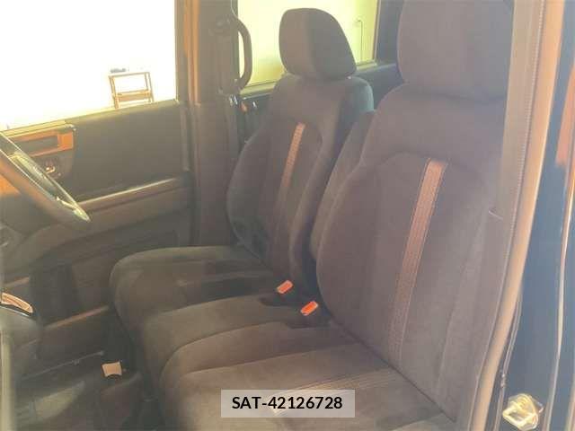 Honda N BOX CUSTOM 2019-05 6910139-12