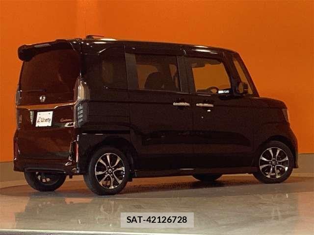 Honda N BOX CUSTOM 2019-05 6910139-7