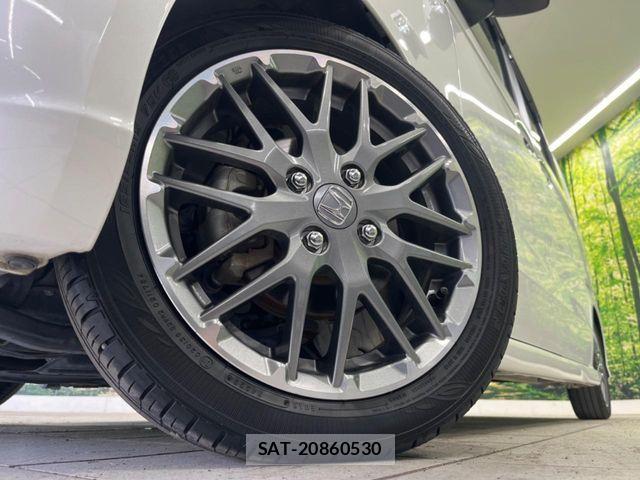 Honda N BOX CUSTOM 2023-11 6909946-12