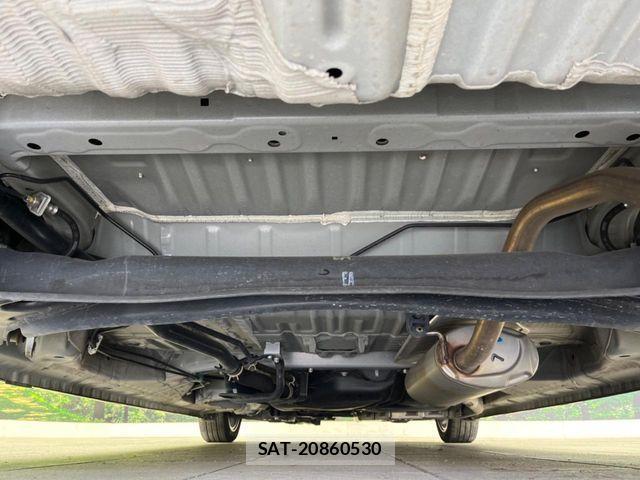 Honda N BOX CUSTOM 2023-11 6909946-18