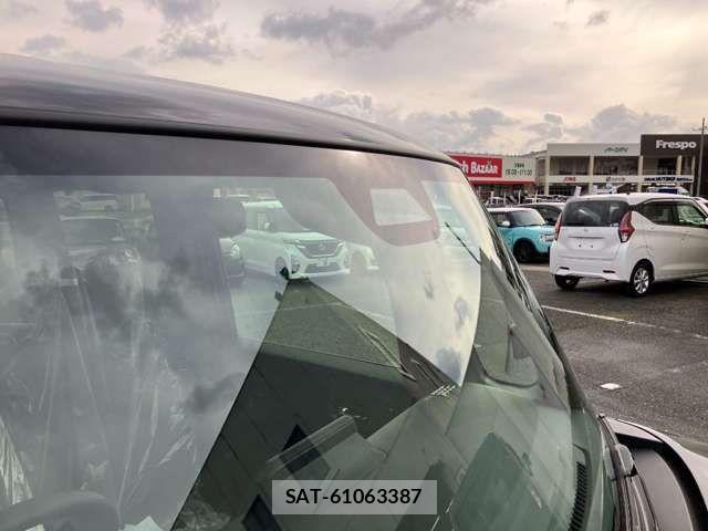 Honda N BOX CUSTOM 2026-02 6909981-11