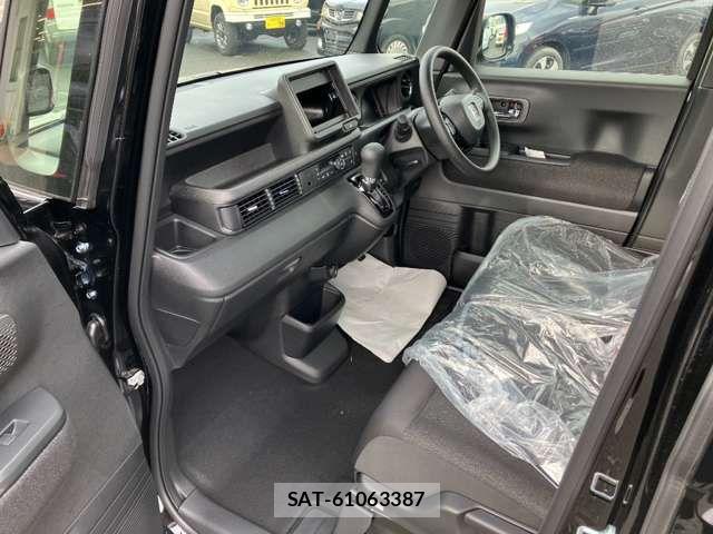 Honda N BOX CUSTOM 2026-02 6909981-17