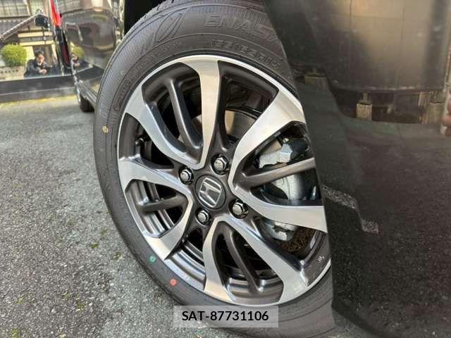 Honda N BOX CUSTOM 2026-02 6909985-18