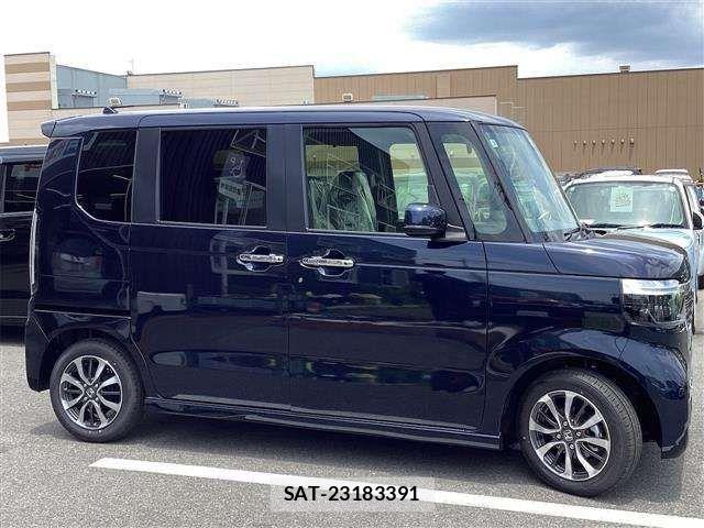 Honda N BOX CUSTOM 2025-03 6909961-11