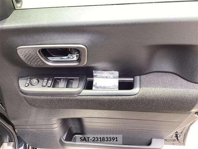 Honda N BOX CUSTOM 2025-03 6909961-19