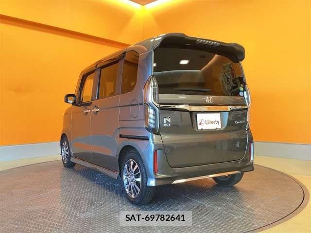 Honda N BOX CUSTOM 2021-02 6910109-10