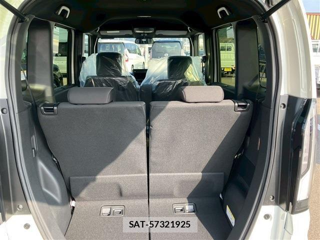 Honda N BOX CUSTOM 2025-12 6909949-11