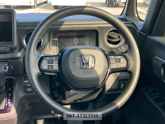 Honda N BOX CUSTOM 2025-12 6909949-18