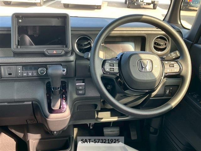 Honda N BOX CUSTOM 2025-12 6909949-19
