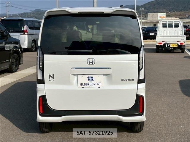 Honda N BOX CUSTOM 2025-12 6909949-7