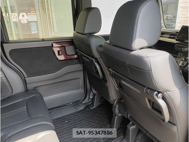Honda N BOX CUSTOM 2021-05 6910152-4