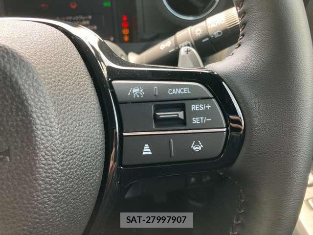 Honda N BOX CUSTOM 2025-11 6909912-19