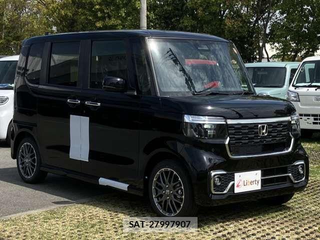 Honda N BOX CUSTOM 2025-11 6909912-5