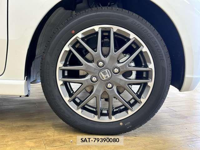 Honda N BOX CUSTOM 2026-02 6909888-9