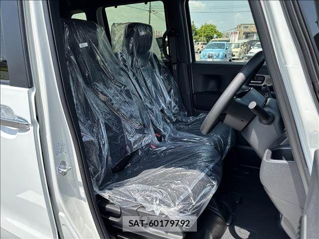 Honda N BOX CUSTOM 2026-04 6909900-14