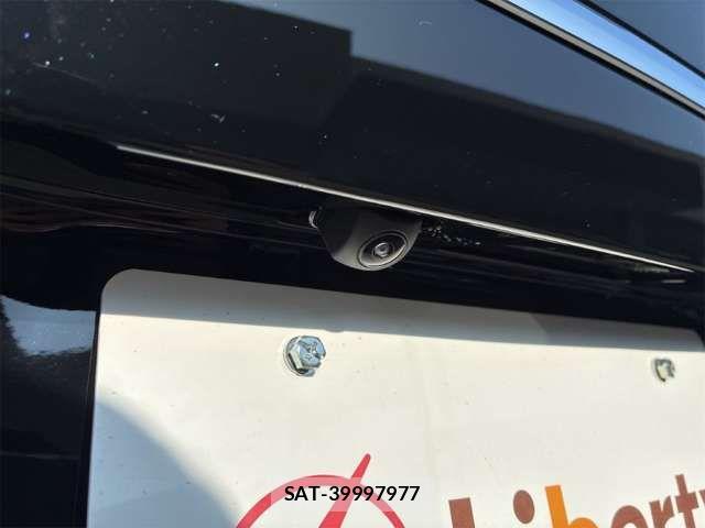 Honda N BOX CUSTOM 2026-02 6909976-16
