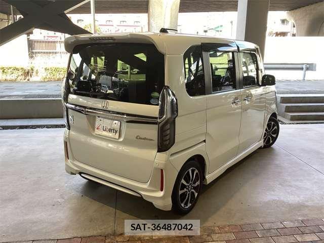 Honda N BOX CUSTOM 2020-03 6910076-7