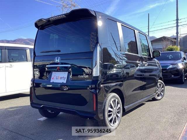 Honda N BOX CUSTOM 2025-12 6910020-7