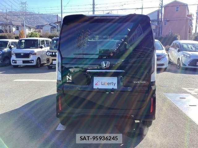 Honda N BOX CUSTOM 2025-12 6910020-8