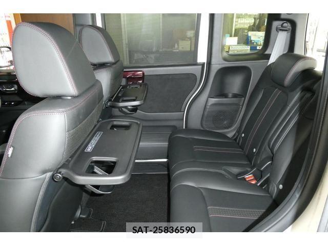 Honda N BOX CUSTOM 2021-11 6996198-14