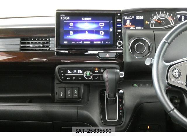 Honda N BOX CUSTOM 2021-11 6996198-16