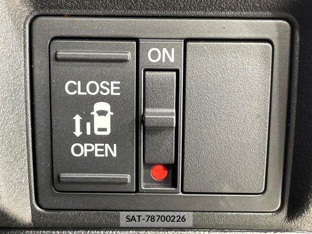 Honda N BOX CUSTOM 2025-12 6996187-2