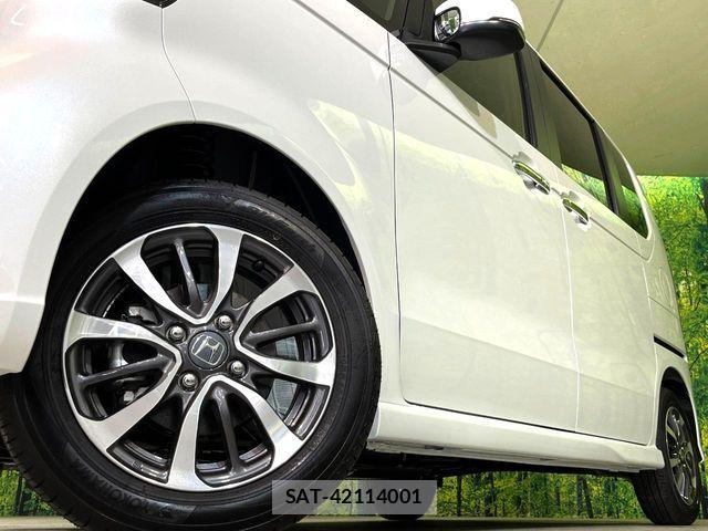 Honda N BOX CUSTOM 2025-10 6996170-12