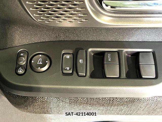 Honda N BOX CUSTOM 2025-10 6996170-6