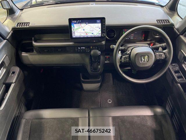 Honda N BOX CUSTOM 2024-06 6996174-1