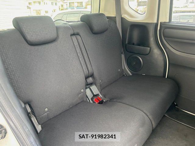 Honda N BOX CUSTOM 2015-11 7021050-8