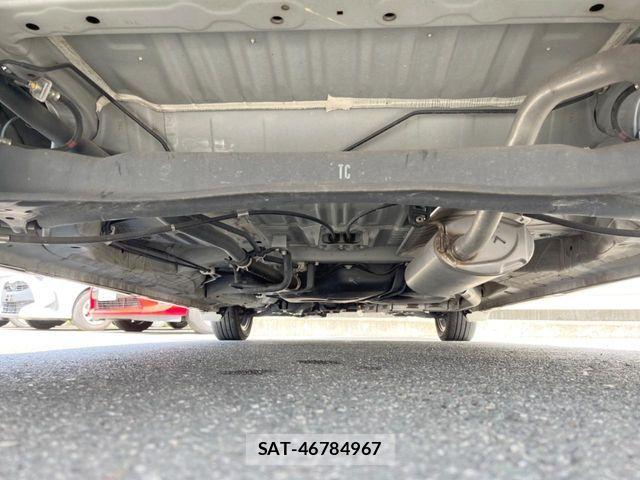 Honda N BOX CUSTOM 2019-05 7021037-19