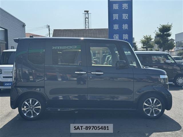 Honda N BOX CUSTOM 2024-05 7021042-22