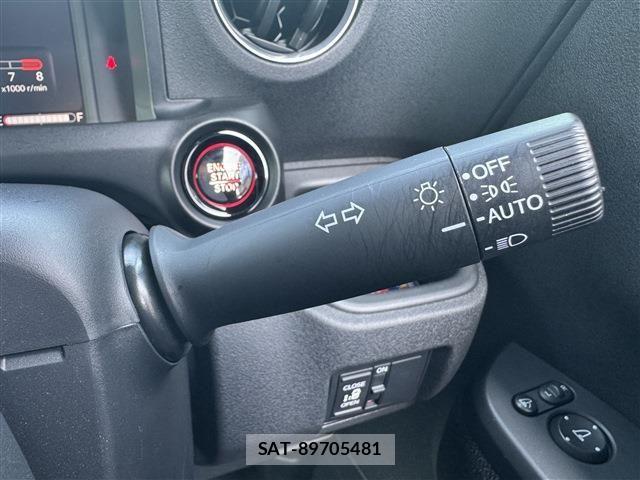 Honda N BOX CUSTOM 2024-05 7021042-29