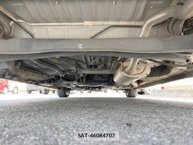 Honda N BOX CUSTOM 2018-05 7021046-19