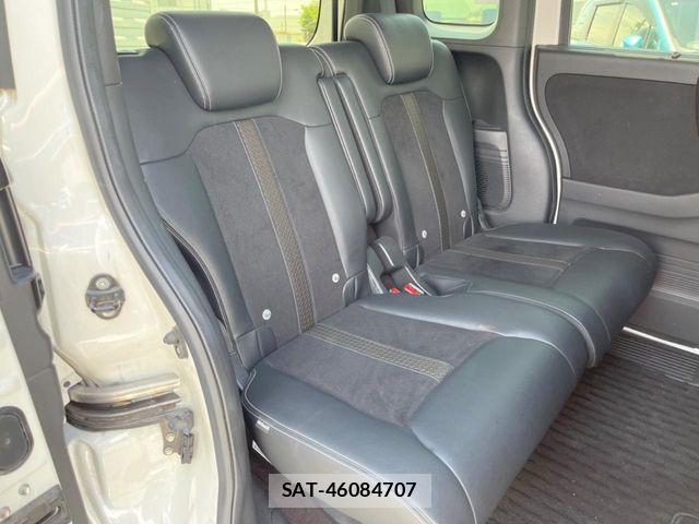 Honda N BOX CUSTOM 2018-05 7021046-8