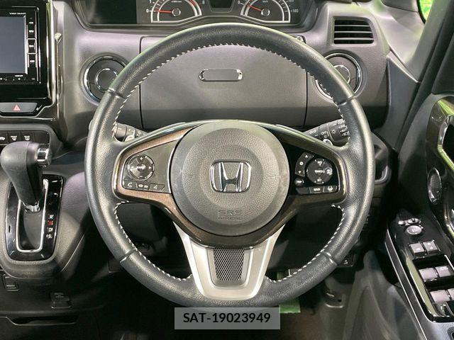 Honda N BOX CUSTOM 2018-11 7021036-10